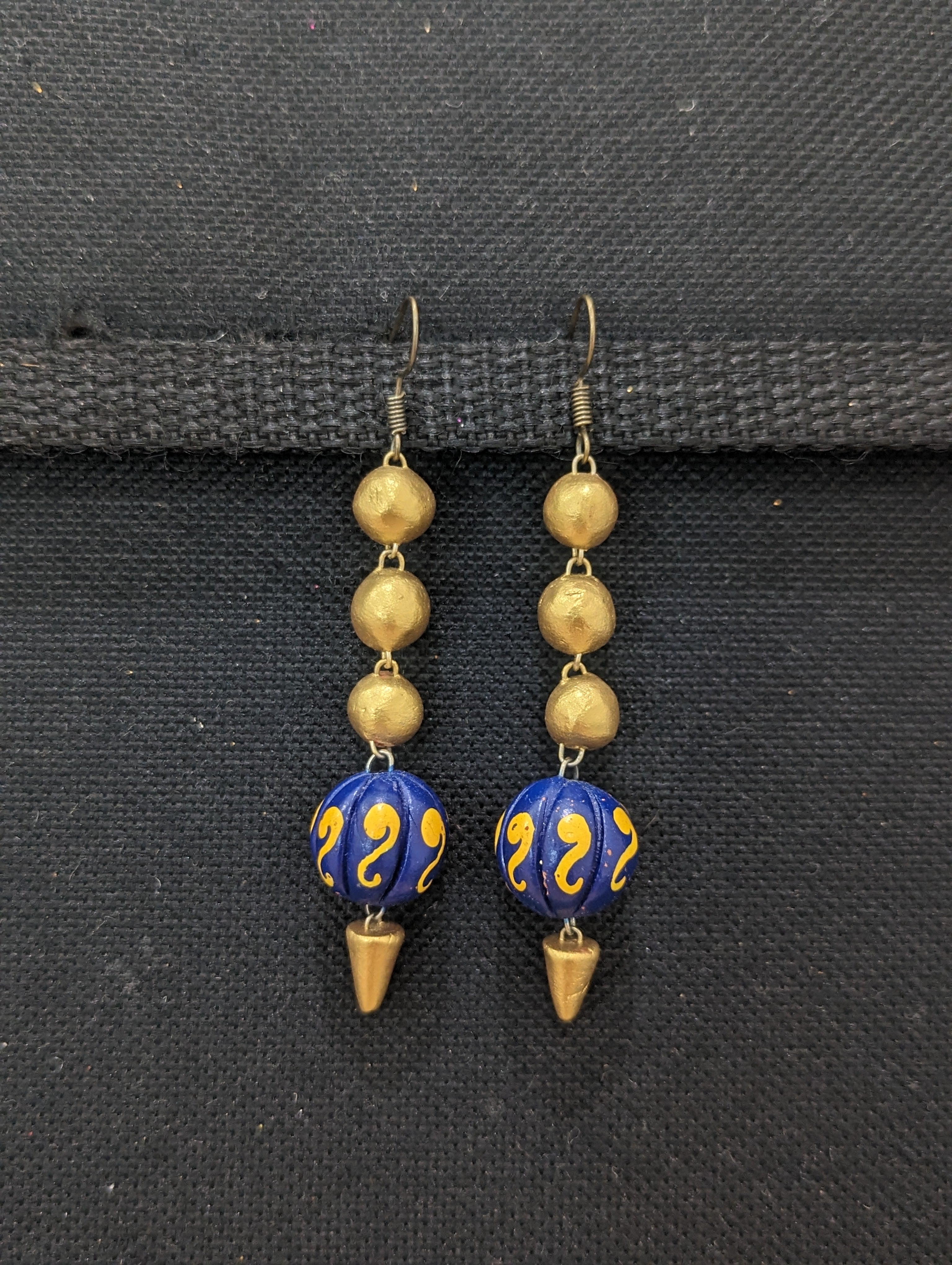 Anshula Black Western Earrings – AG'S
